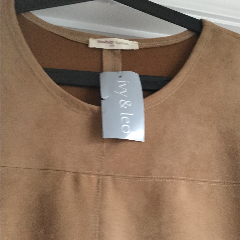 Dress - Picture 2 of 3